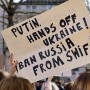 اوروبا وامريكا تهددان بمنع روسيا من سويفت